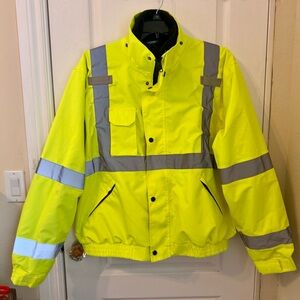 SAFETY JACKET. REFLECTIVE. WORKWEAR WINTER  FLEECE LINED. WATERPROOF. SIZE 1X.